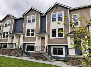 12012 NE 193rd Ln #C, Bothell, WA 98011