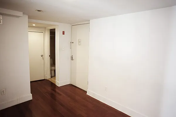 Rented by Brooklyn Group | media 36