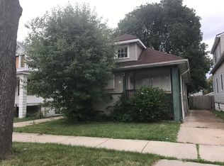 122 W 105th St, Chicago, IL 60628