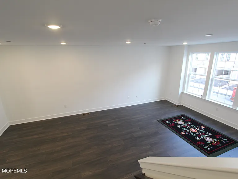 35 Crimson Dr — Photo 21