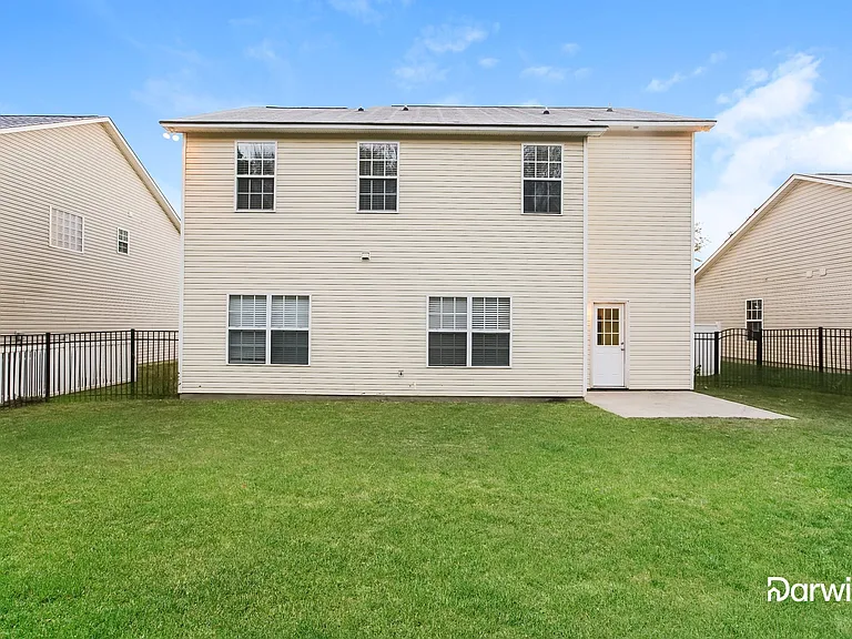 8812 Cornwall St — Photo 15