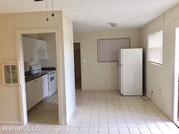 4th image of 1925 NW 27th St #A
