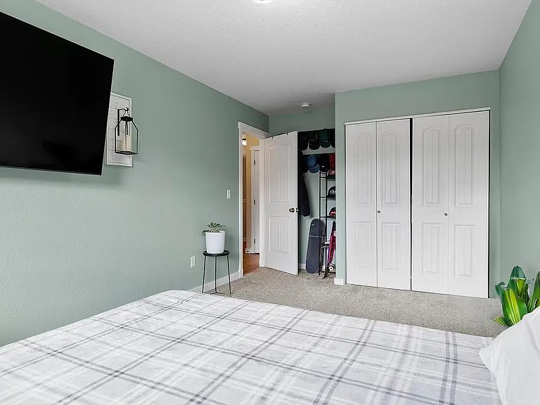 62041 NE Nates Pl — Photo 13