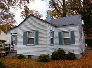 1068 Warwick Ave, Norfolk, VA 23503