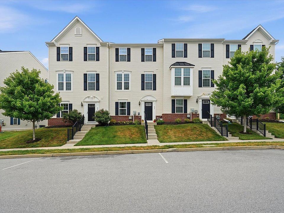 1st image of 225 Ashburn Rd