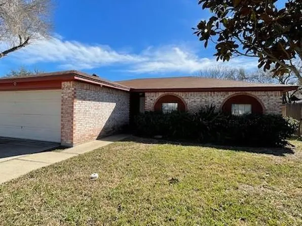 2225 W Adrian St, Harlingen, TX 78552