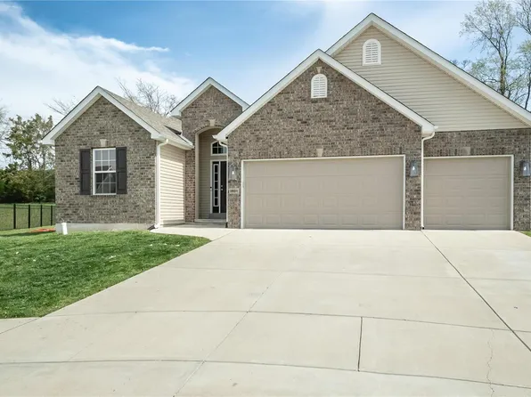 1801 Sunset Rdg, Festus, MO 63028