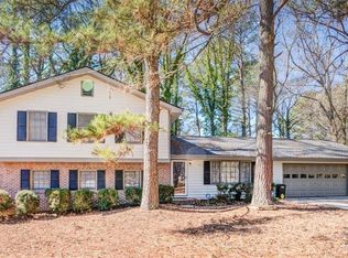 2443 Ravenwood Ct, Snellville, GA 30078