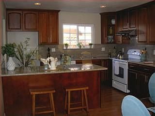 3rd image of 1619 Duvall Dr