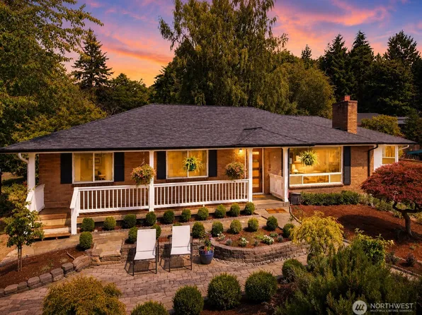 18974 Marine View Drive SW, Normandy Park, WA 98166