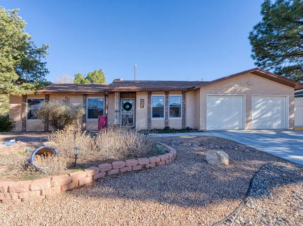 1616 Zena Lona St NE, Albuquerque, NM 87112