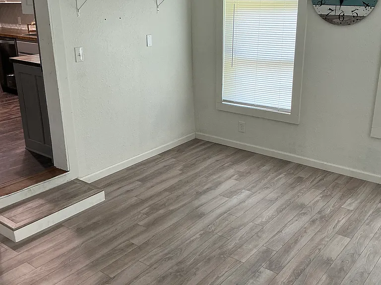 101 W Magnolia St — Photo 10