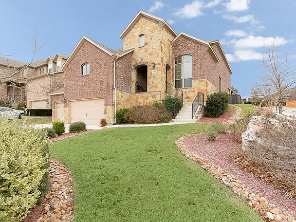 2nd image of 3559 Hilldale Point
