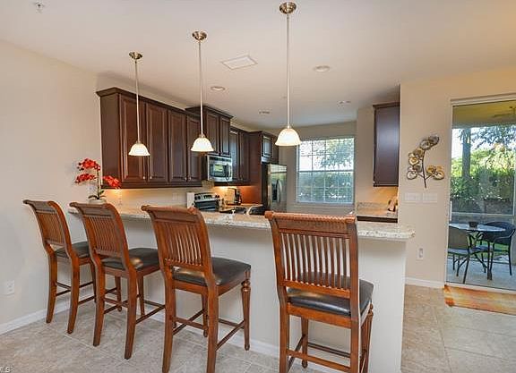 4th image of 23400 Alamanda Dr Unit 102