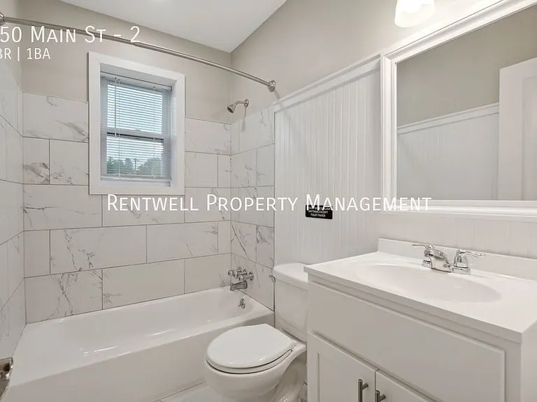 350 Main St #2 — Photo 12