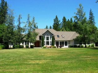 155 Pinnon Rd, Grants Pass, OR 97526