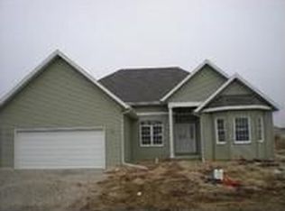 1502 Shaws Ln, Ottawa, IL 61350