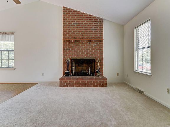 4th image of 100 Winesap Dr
