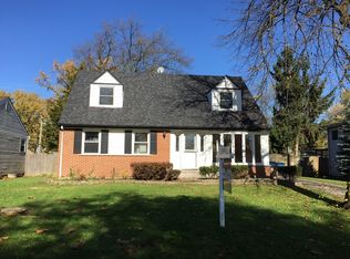 136 E Armitage Ave, Addison, IL 60101