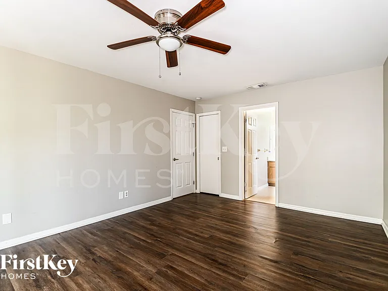 17420 Duquesne Rd — Photo 11