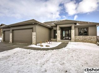 2513 N 188th St, Elkhorn, NE 68022