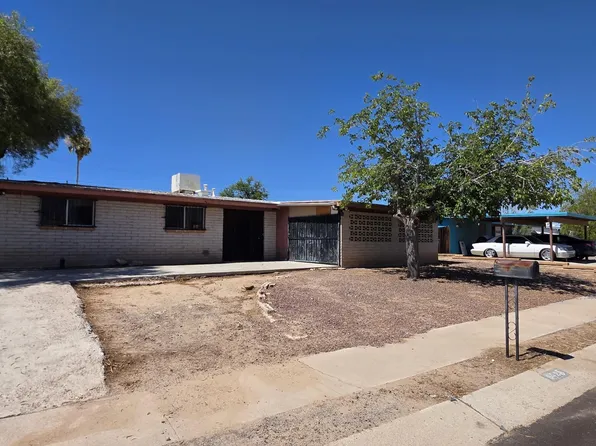 8425 E Mary Dr, Tucson, AZ 85730