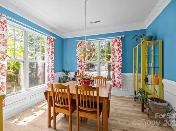 1010 Downing Ct, Indian Trail, NC 28079