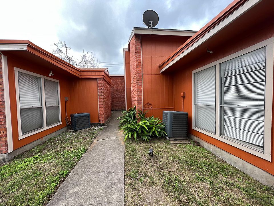 1st image of 3731 Thornberry Ct