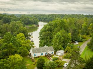 103 Clement Dr, Wirtz, VA 24184