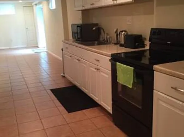 (undisclosed Address), Fairfax, VA 22032