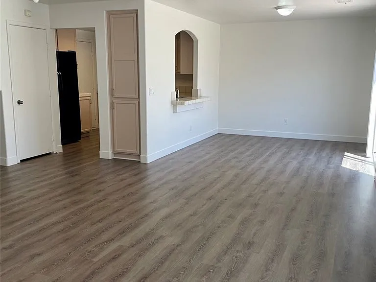 10232 Grecian Laurel Ct — Photo 4