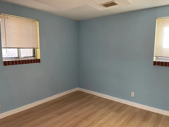 898 Ithaca Dr — Photo 13