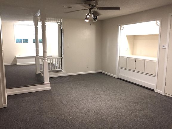 4th image of 510 2nd Ave NE #5
