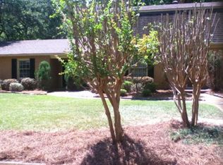 1733 Sheffield Dr, Jackson, MS 39211