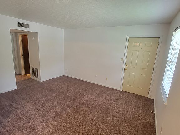 2nd image of 6300 Jeffrey Dr APT 3