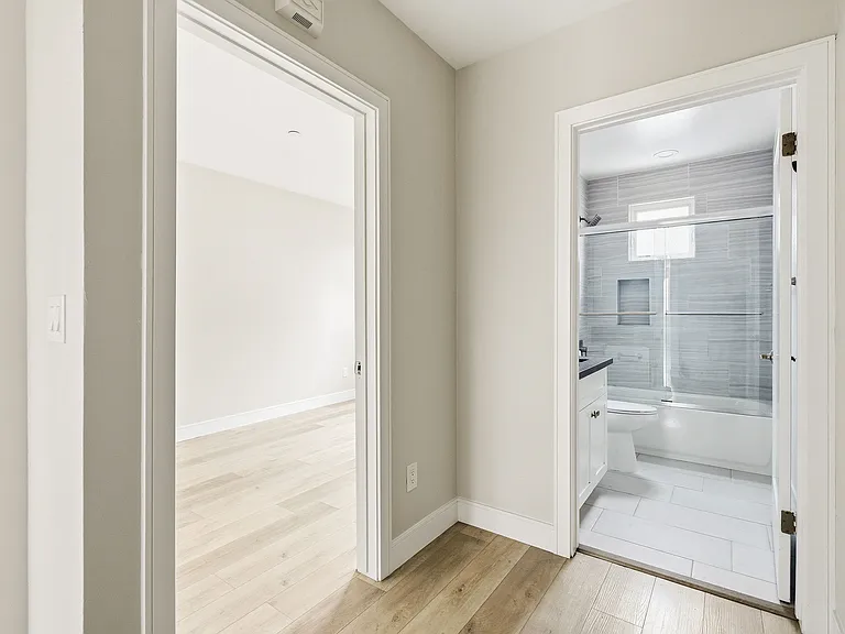 5257 Figueroa St — Photo 16