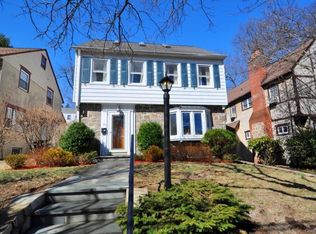 77 Archer Dr, Bronxville, NY 10708
