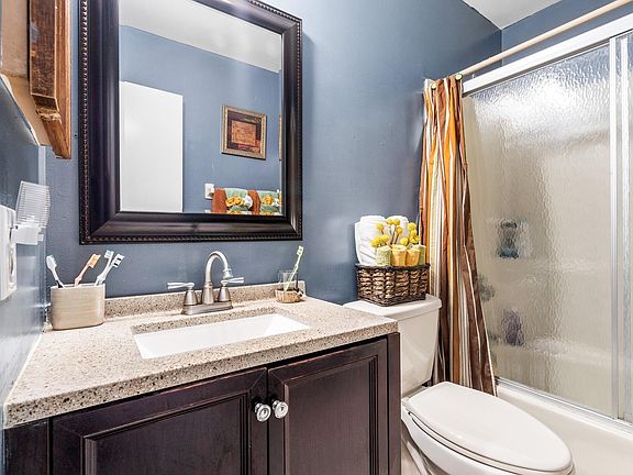 5th image of 8621 NW 50th Street