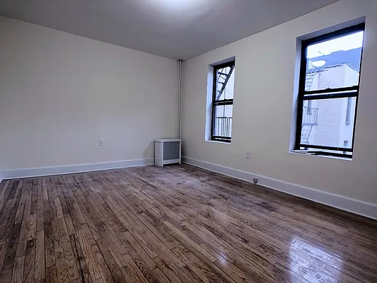 Rented by Sovereign Associates | media 2