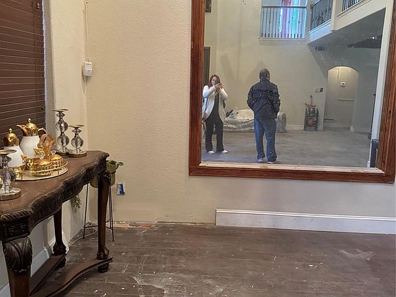 3rd image of 6005 Rayburn Dr