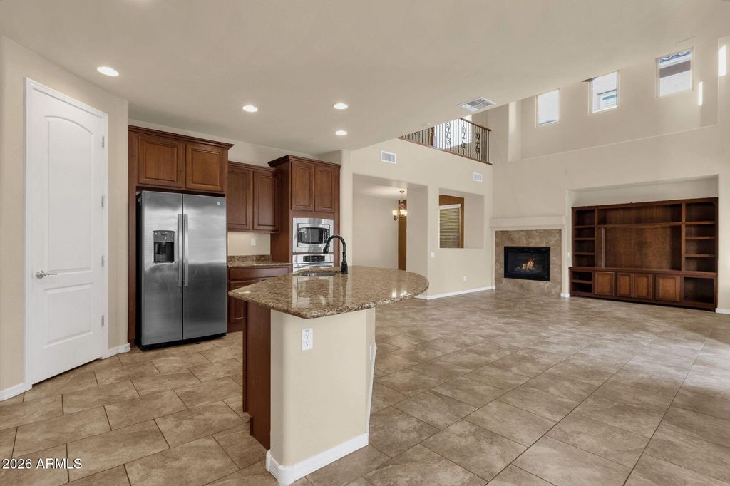 3927 E Waller Lane, Phoenix, AZ - View 5