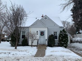 621 5th Ave NW, New Brighton, MN 55112