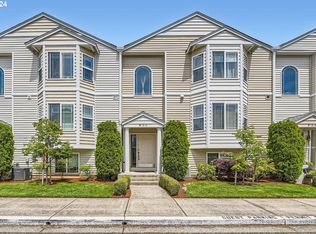 5700 NE 82nd Ave UNIT F34, Vancouver, WA 98662