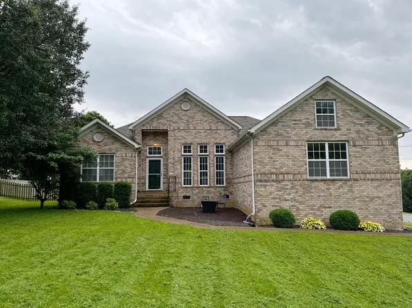 1726 Shetland Ln, Spring Hill, TN 37174