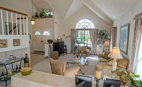 3rd image of 26335 Woodlark Ln