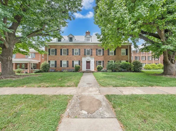 2425 Longview Ave SW APT 20, Roanoke, VA 24014