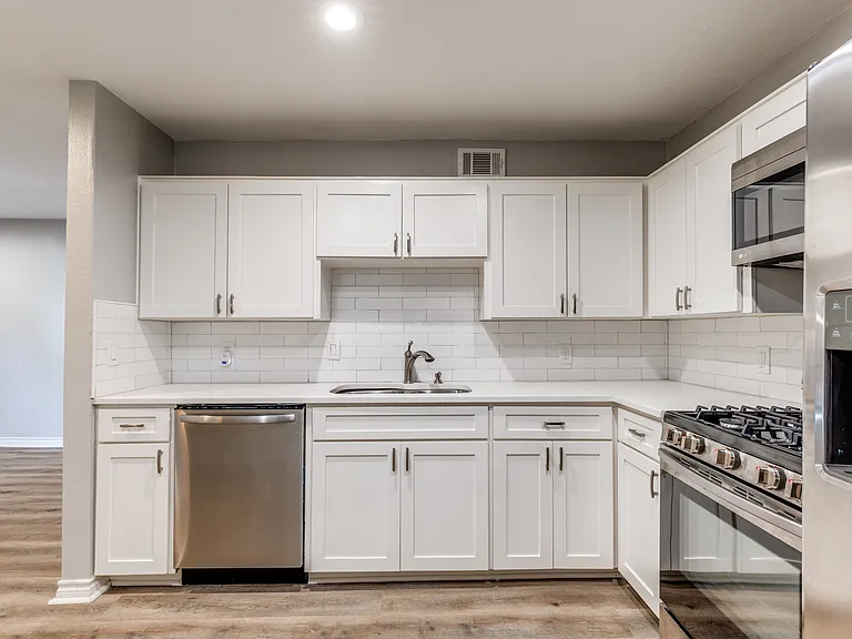 15909 Archwood Ln #1026 — Photo 7