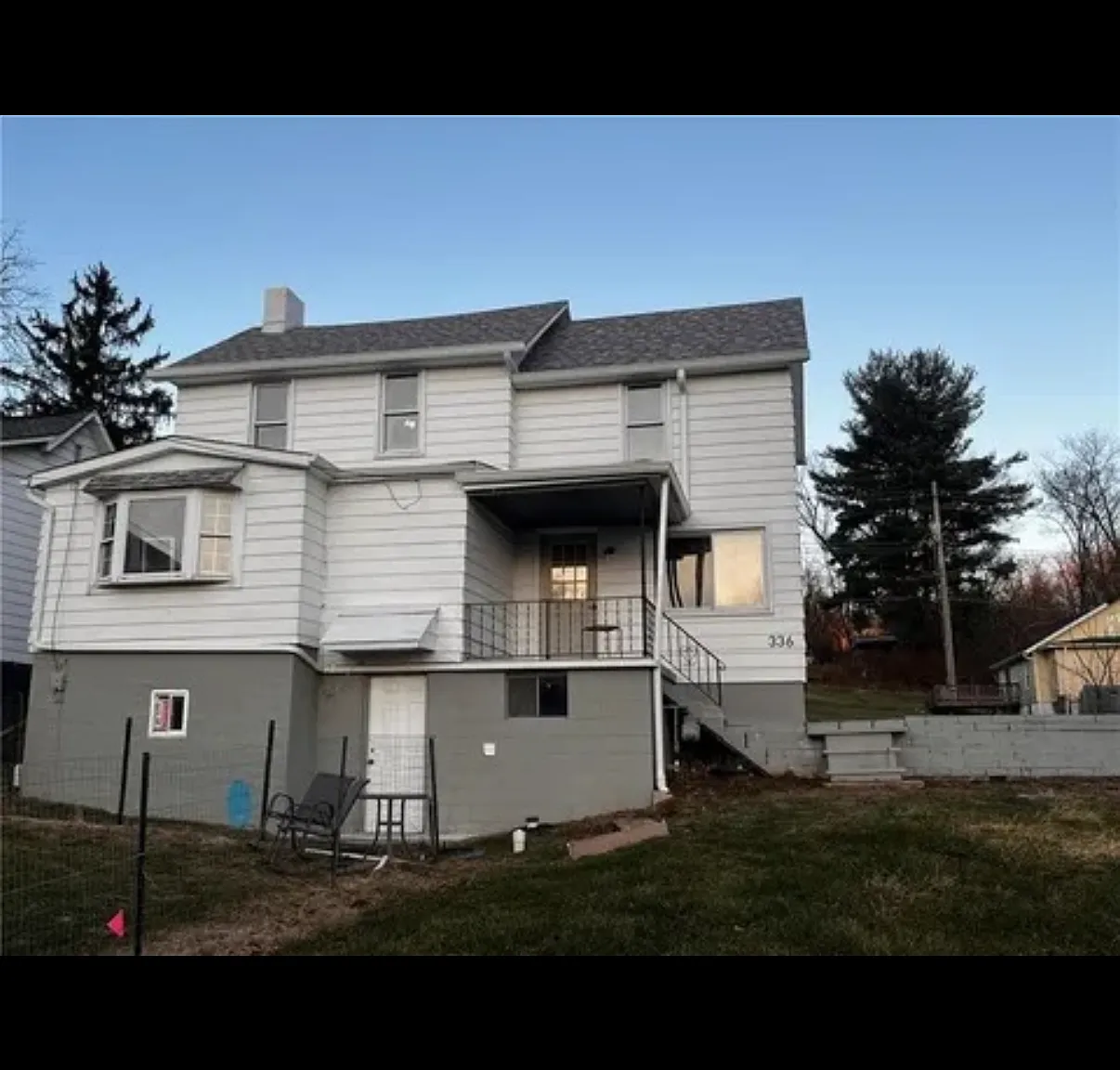 3 bed, 1.5 bath, 1448 sqft, $1,600 — Photo 1