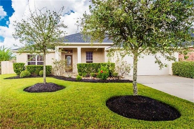 1st image of 2914 Golden Larch Dr