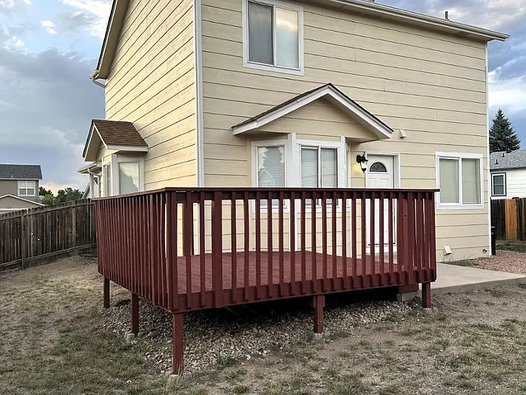 1155 Pond Side Dr — Photo 20
